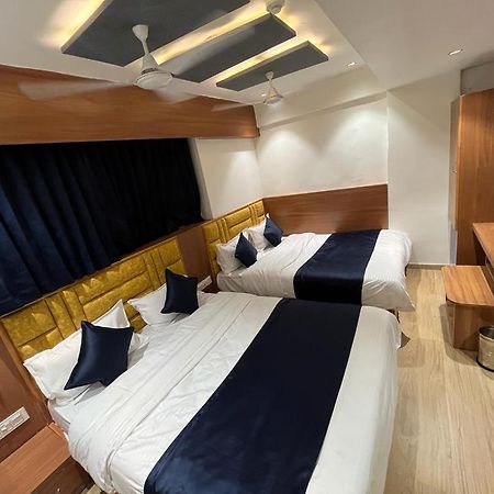 Hotel Palak Villa Ahmadábád Kültér fotó